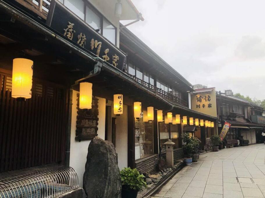 Jinghouse小岩 Direct To Shinjuku/Airport/Close To Station Tōkyō Extérieur photo
